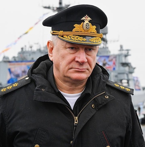 Главкома ВМФ России Николая Евменова отправили в отставку

На его место назначили адмирала Александра..