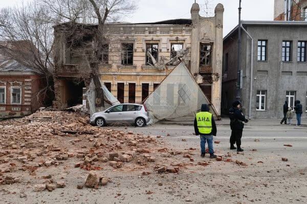 В Самаре обрушилась стена дома, которому больше 100 лет 

Очевидцы сообщили, что это произошло днем 30 марта 2024..