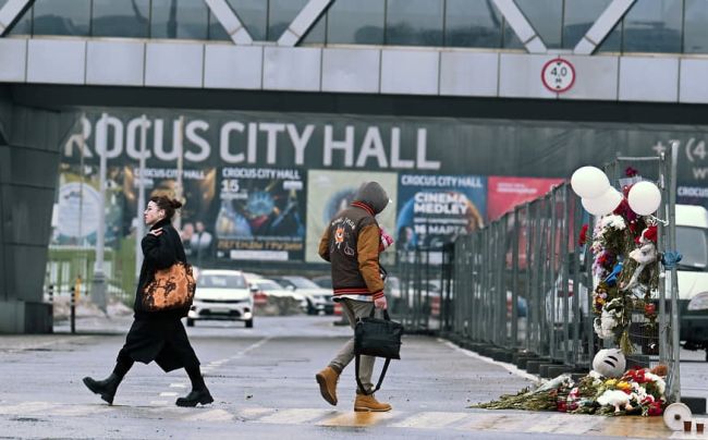 95 человек числятся пропавшими без вести после теракта в «Крокус Сити Холле»

Столько имён в списке..