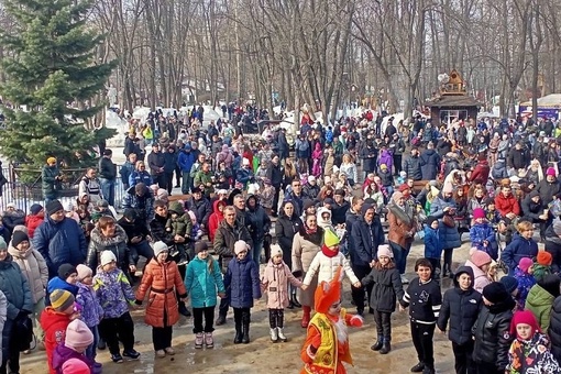 Масленица в парке 1 Мая и на Бору
..