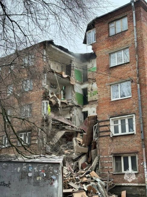 Сегодня 18 собственникам жилых помещений аварийного дома на ул. Нариманова, 72/3 выплатили денежные средства в..