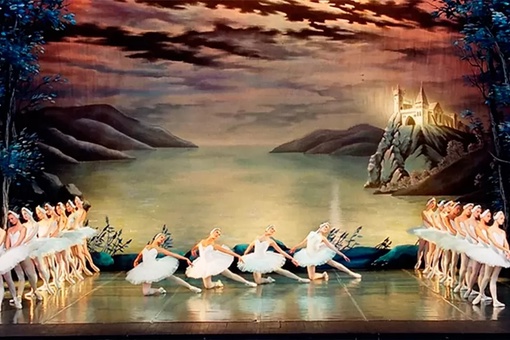 0+
Легендарный балет «Лебединое озеро» от «Театра русского балета им. Анны Павловой» можно посетить 9 марта..