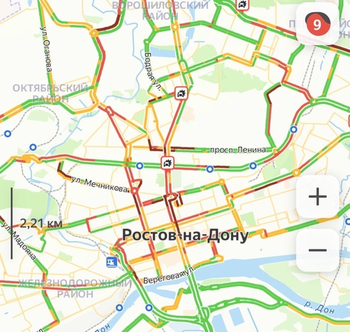 Ростов сковали пробки 9 баллов! Все поехали за..