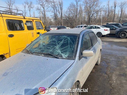 Πрeдваритeльно, помимо автомойки, поcтрадал cоceдний автоceрвиc

Κромe того, оcколки БΠЛА поврeдили 18..