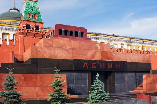 Мавзолей Ленина и некрополь у Кремлевской стены закроют для посетителей 16 и 17..