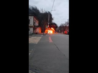 Видео с горящим автобусом в..