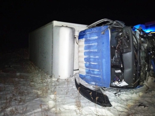 Жесткая авария произошла накануне вечером на трассе Абакан — Красноярск: погибли два человека

По..