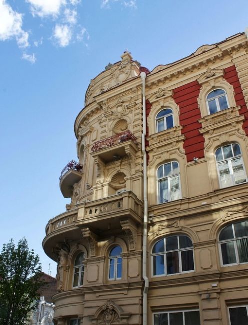 Весенние пейзажи в донской столице..