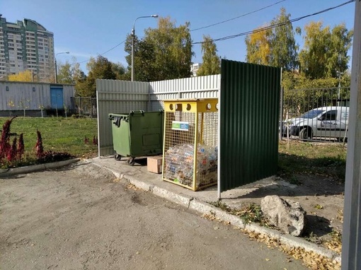 "Это днище": жители Самары жалуются на горы мусора во дворах 

Регоператор по обращению с ТКО решил отдохнуть..