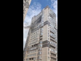 Пожар в квартире на 18-м этаже в ЖК "Звезда столицы" на Нансена.

Его уже потушили. Эвакуировали 25..