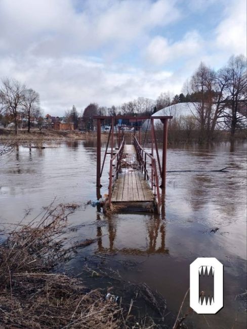 В Подмосковье пройден пик весеннего половодья, вода стала отступать.

Затопленными остаются 227 дворов. В..