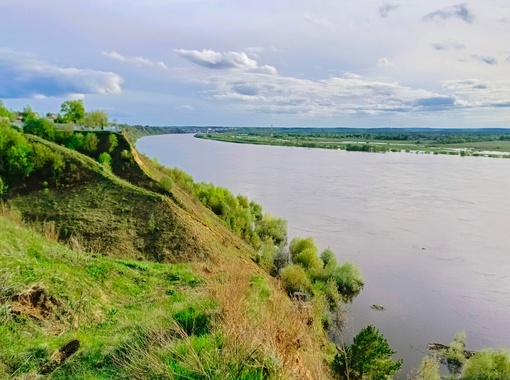 Река Ока, Павловский район.💙

фото: Ольги..