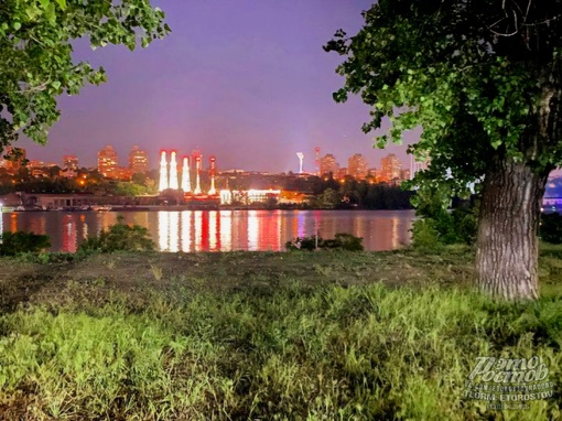 🌳 Ростов стал зеленым за несколько дней
📍Левый..