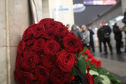 В Петербурге сегодня вспоминают жертв теракта в метро 
 
Сегодня — седьмая годовщина теракта в..