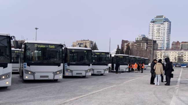 В Самаре возбуждено уголовное дело о фиктивном лизинге 50 автобусов 

В превышении полномочий подозревают..