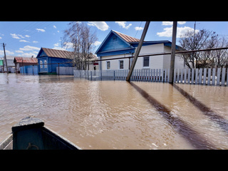 Река Самара вышла из берегов — подтопило жилые дома. Село Домашка 16..