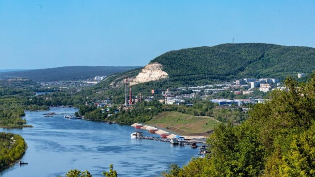 Настоящее пекло: в Самарскую область пришла жара до +32°C 

Не пора ли окунуться в реку?
 
Грядущие выходные..