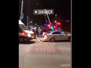 От подписчиков

Серьёзное ДТП в Закамске. Будьте внимательнее и аккуратнее на дорогах ☝

Подпишись 👉..