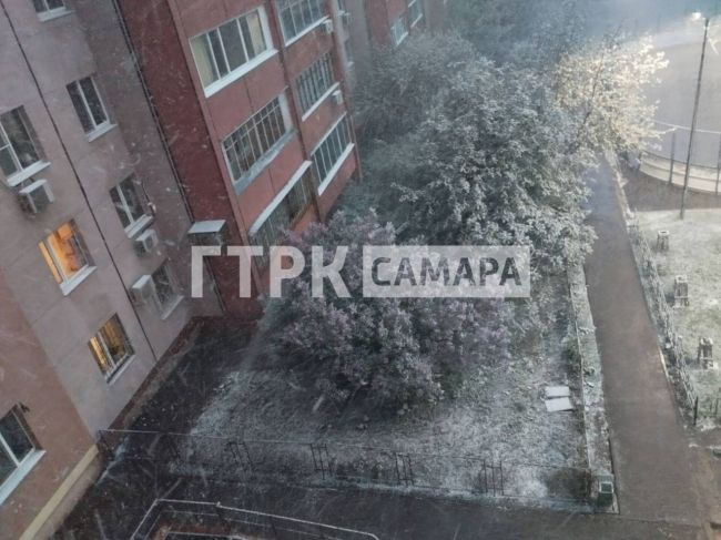 "Люблю метель в начале мая": погодная аномалия укрыла Самару сугробами 

Фоторепортаж tvsamara .ru

В Самару..