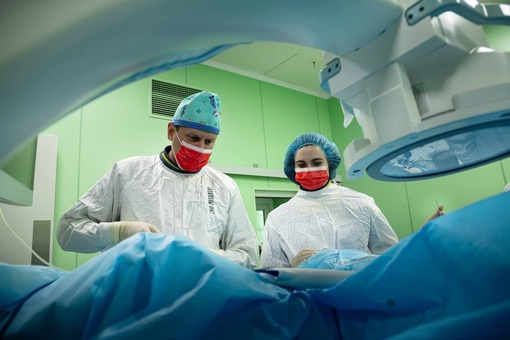 Краснодарские хирурги провели пациентке уникальную операцию по удалению камней

Пациентка ранее..