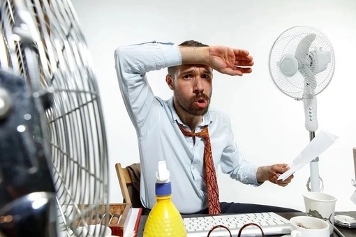 Сокращать рабочий день в жару предложил Роспотребнадзор

Если температура в рабочем помещении без..