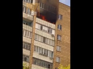 Очевидцы сообщают о пожаре в доме 31А по ул. Фатыха..