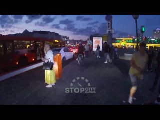 4 экземпляра устроили беспредел в центре города, подвергая жизни окружающих опасности. Пидобайкеры скоро..