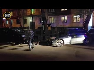 Бородач, расстрелявший двух мужчин на Коровинском шоссе, задержан. 

Его удалось поймать во дворе одного из..