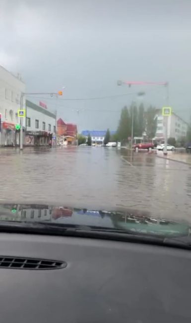 🌈 Дождь и радуга в уфимской Черниковке 
 
А какая у вас..