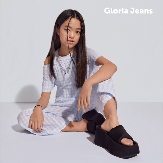 Открылся обновлённый магазин в ТРК Мармелад!

Встречай любимый бренд Gloria Jeans в новом формате. Ещё круче..