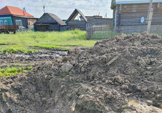 Авария в Тарском районе оставила стариков деревни Сеитово без водопровода

Старый местный экскаватор..