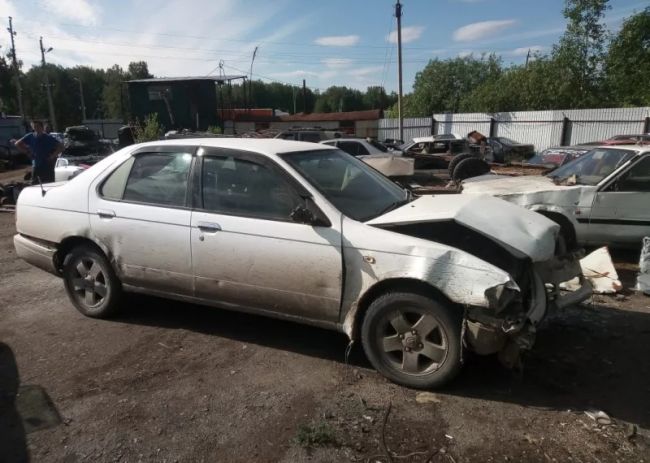 Парень обнаружил автомобиль на улице с ключами в замке зажигания

В Новосибирской области 20 июня пьяный..