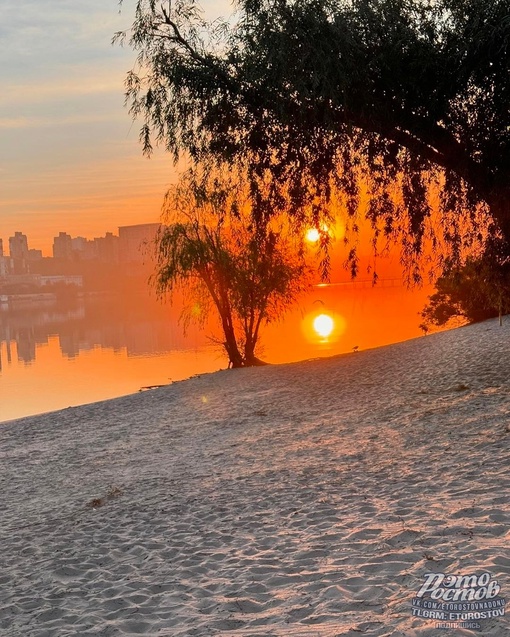 🌅 Теплый рассвет на Левом..