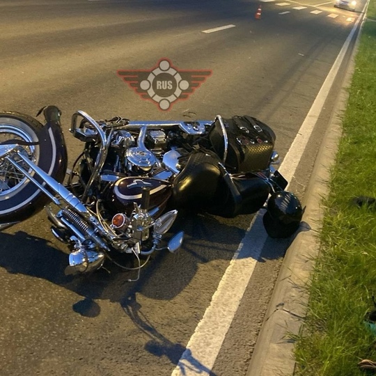 Байкер на «Харлее» сбил пятиклассницу

Сегодня в Приморском районе города байкер на мотоцикле «Harley Davidson»..