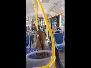 Жесткая словесная перепалка между водителем троллейбуса №2 и пассажирами. Осторожно, присутствует..