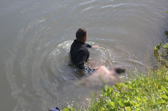 В Омске в Иртыше выловили тело мужчины

14 июня из Иртыша в Центральном округе города выловили тело мужчины...