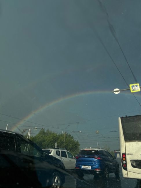 🌈 Дождь и радуга в уфимской Черниковке 
 
А какая у вас..