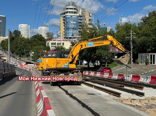 Отличные новости — улицу Белинского не будут полностью перекрывать для замены трамвайных путей 

Такое..