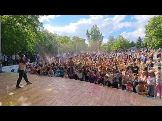 14 июля в Ростове-на-Дону пройдет очередной «Фестиваль красок».
 
Организаторы обещают музыку, танцы, позитив..
