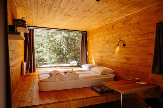 Не знаете куда отправиться отдыхать? 🤔 
 
«Forest House» - это домики в лесу с панорамными окнами. У нас можно..