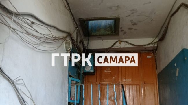 Самарцы назвали самое страшное общежитие в городе 

Горожане рассказали, как живут с насекомыми в аварийном..