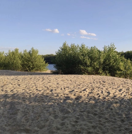 🌊 Одно из лучших Донских мест - Сонькина коса. 

Кристально чистая вода, белоснежные пески, мало людей. А..