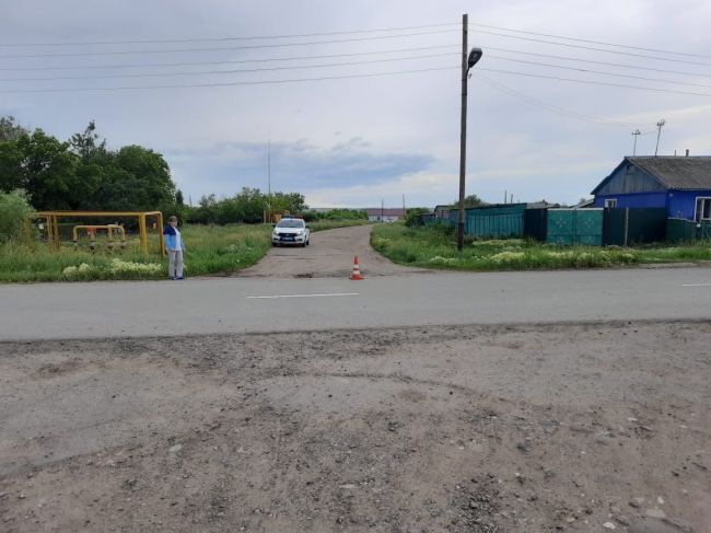 Школьница из Омской области на квадроцикле устроила ДТП

Накануне, 1 июля, около 14:45 в полицию Черлакского..