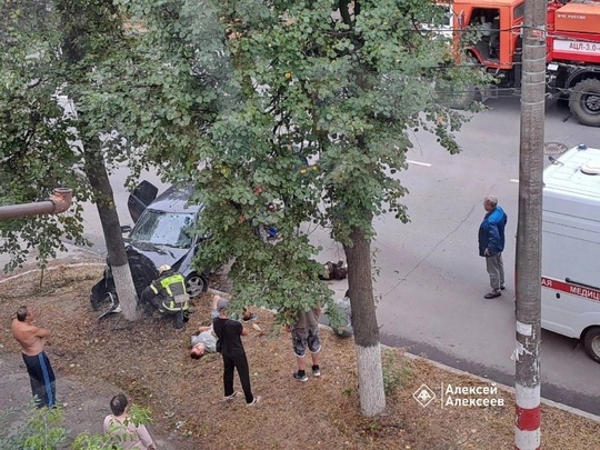 😨 Пьяная девушка устроила смертельное ДТП в Дзержинске

Сегодня рано утром на улице Грибоедова 22-х летняя..