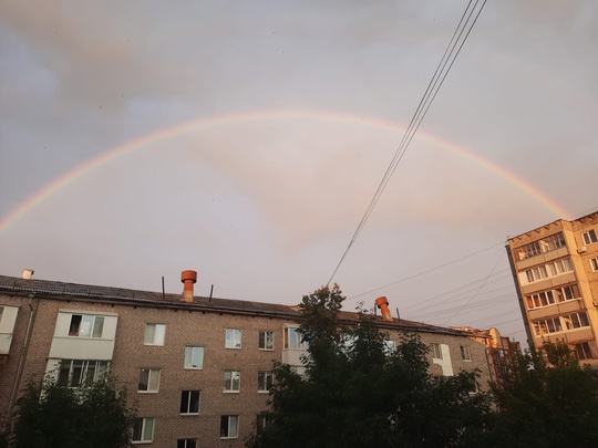 😍В небе над Уфой после дождя появилась радуга 
 
🌈Красивые снимки от наших подписчиков! 
 
А какая у вас..