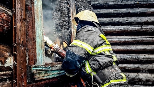 ‼️В Чусовском округе сегодня ночью произошел пожар 

Сообщение о возгорании на улице Пермская в городе..