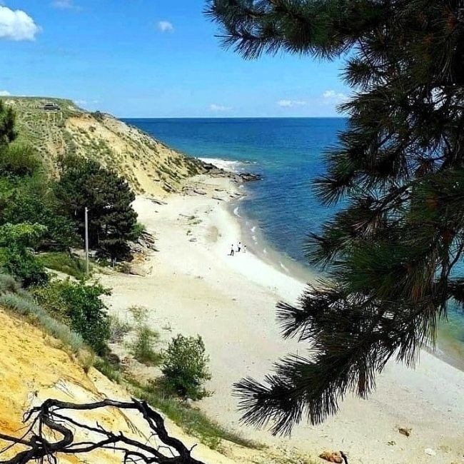 Цимлянское водохранилище иногда называют Волгоградским морем! И не зря… 🌊

Оно настолько огромное, что за..