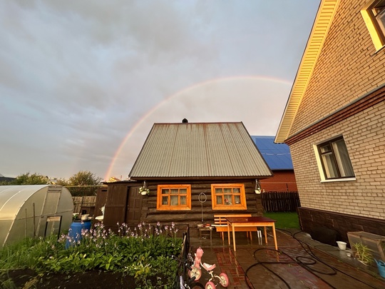 😍В небе над Уфой после дождя появилась радуга 
 
🌈Красивые снимки от наших подписчиков! 
 
А какая у вас..