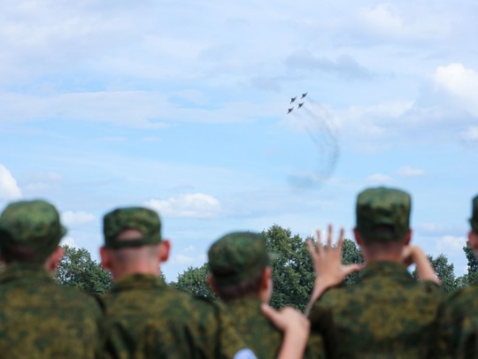 Нижегородские школьники отправились в Пензу на военно-патриотические сборы «Гвардеец» 
 
За 3 недели..