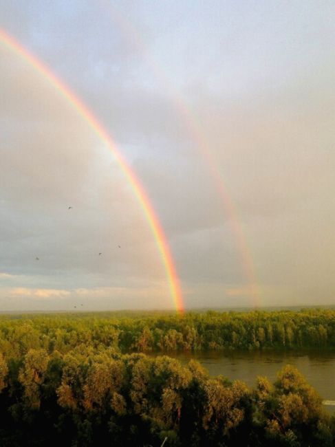 😍В небе над Уфой после дождя появилась радуга 
 
🌈Красивые снимки от наших подписчиков! 
 
А какая у вас..